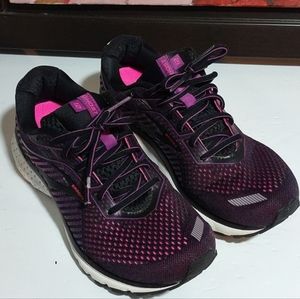 Brooks Ghost 12 Running Shoes Women's Size 9